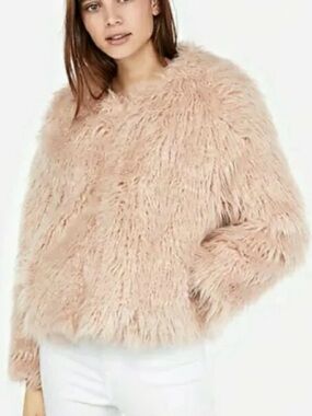 NEW! 💕 | Express Faux Fur Jacket